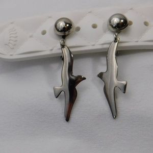 Silver clip earrings, flying birds, seagulls
